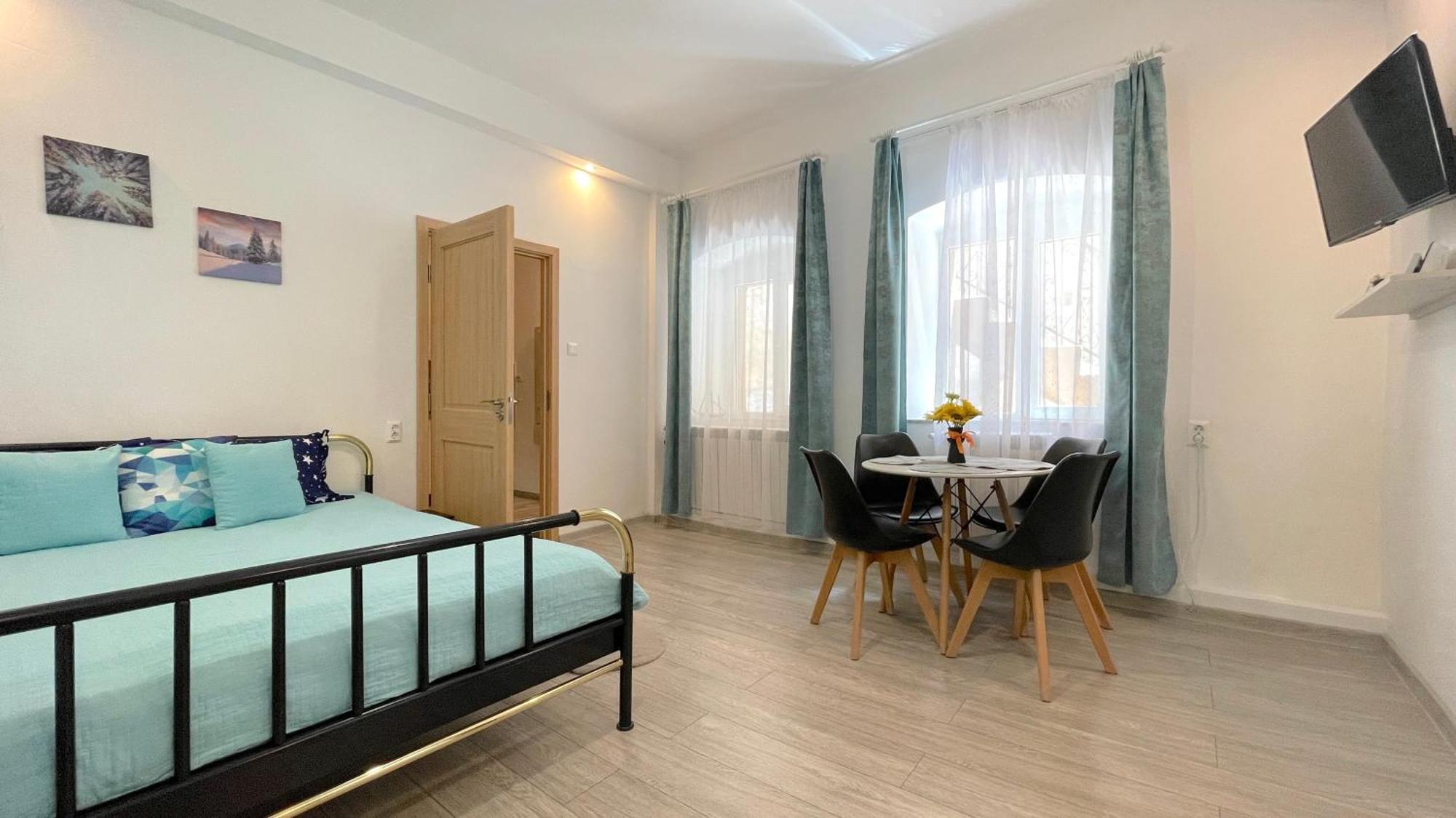 Evu Long Street Apartamento Braşov Exterior foto